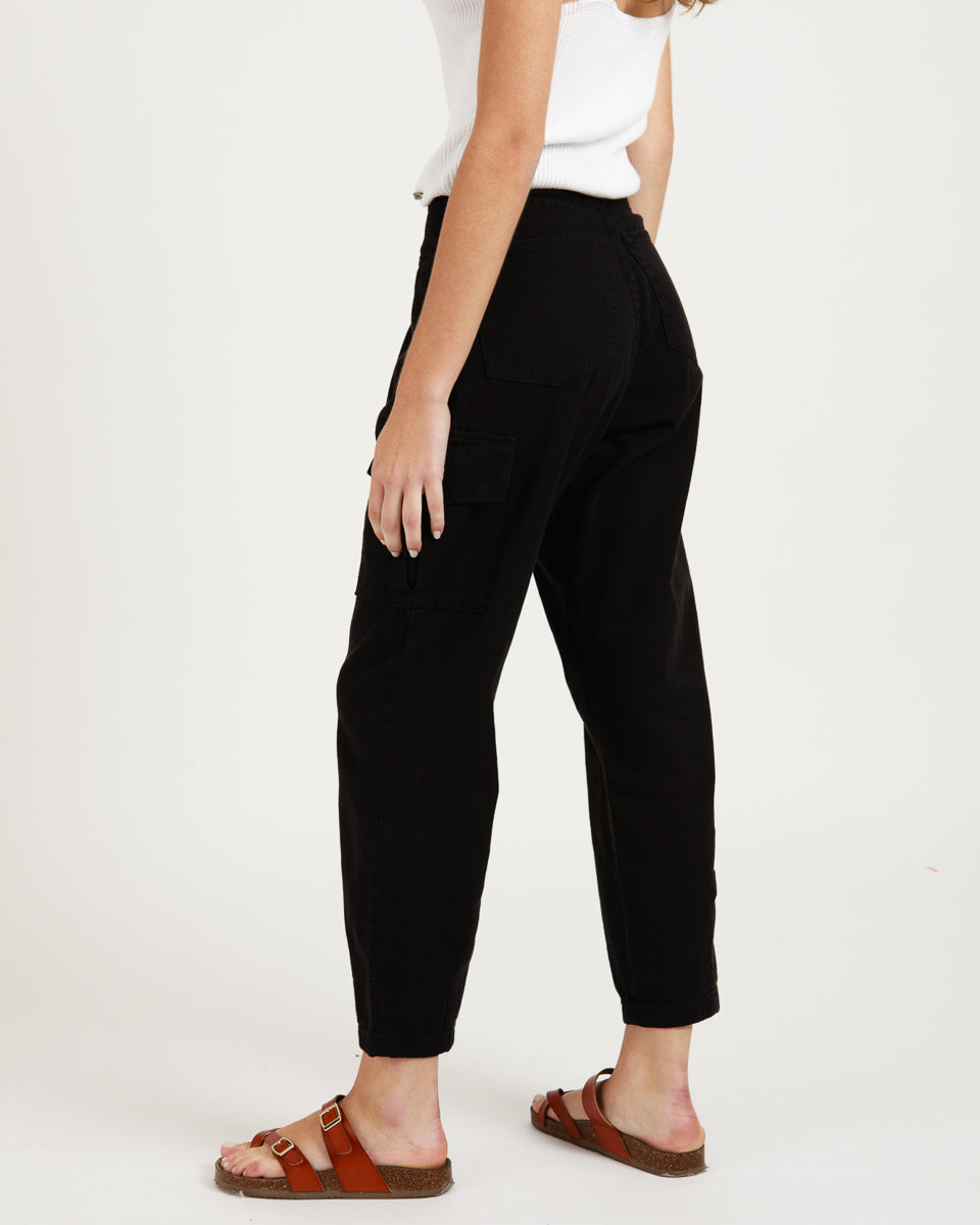 SLOUCHY CARGO BLACK ELVIS JEANS II