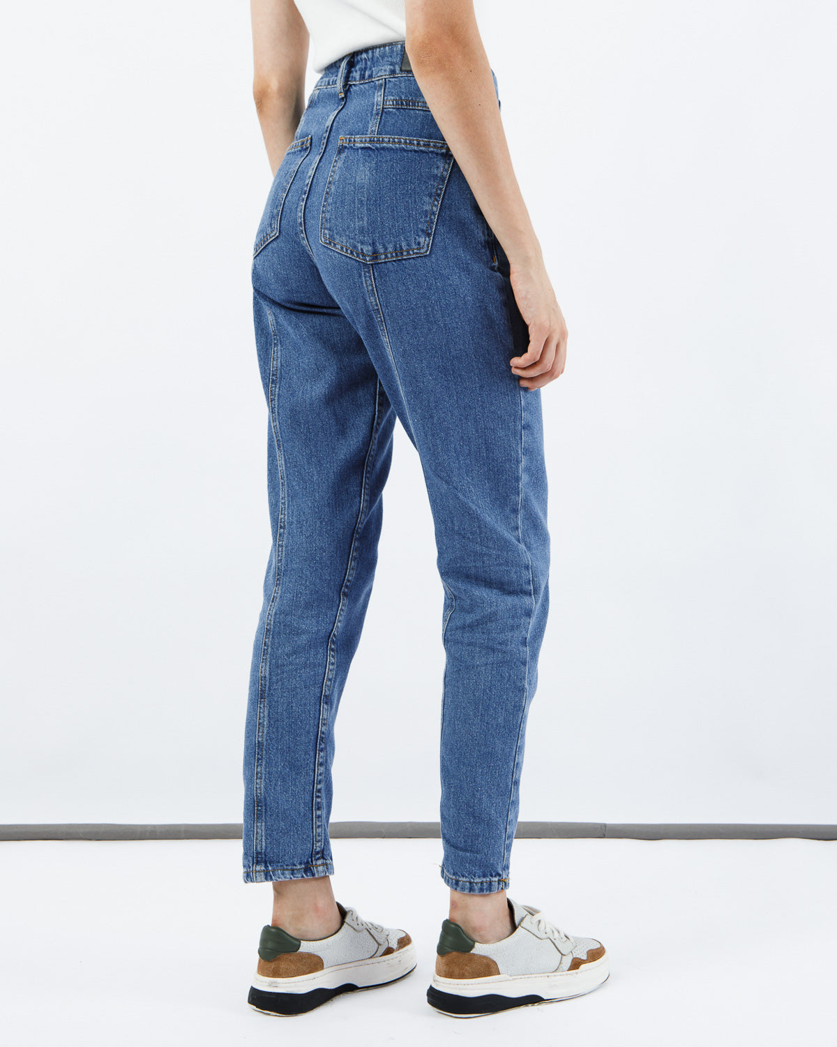 MARIE ELVIS JEAN
