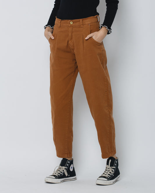 SLOUCHY TOASTED ELVIS JEANS