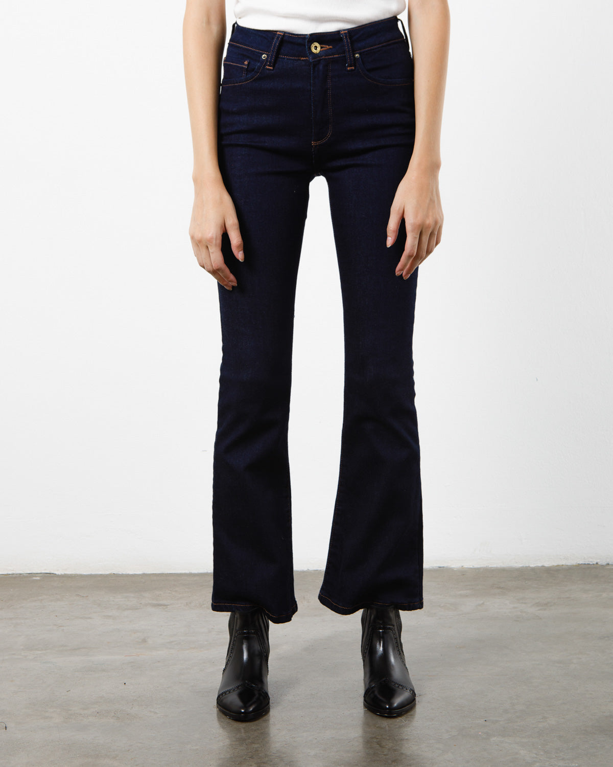 BIANCA ROSE BLUE JEANS