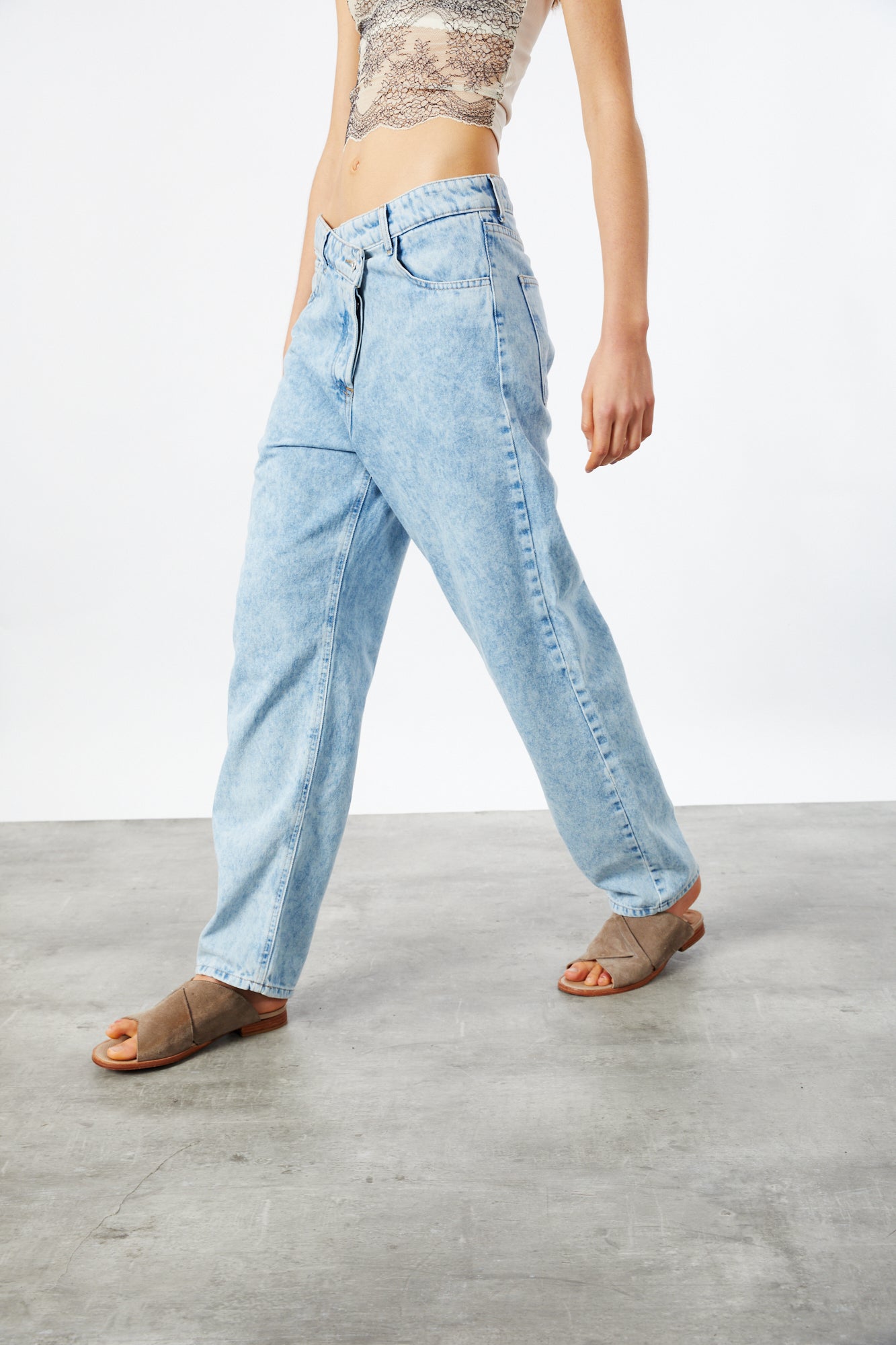 JEAN ARIES PAUL USED LIGHT BLUE