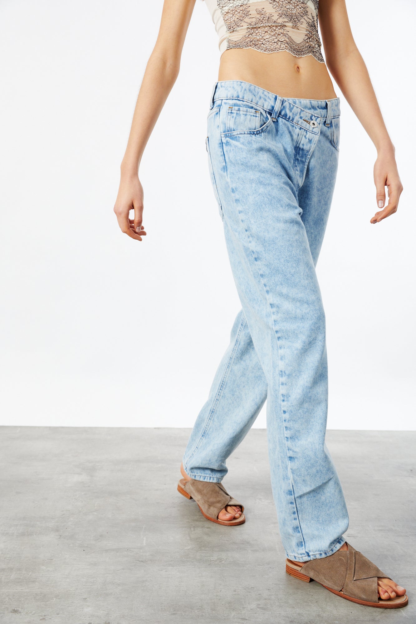 JEAN ARIES PAUL USED LIGHT BLUE