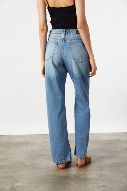 JEAN ZOANNE USED MID LIGHT BLUE TINA